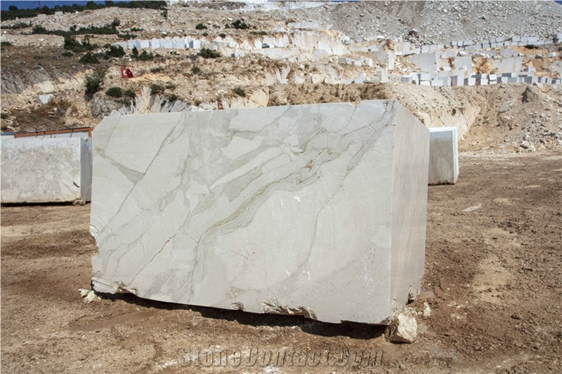 Calacatta Beige Marble Blocks