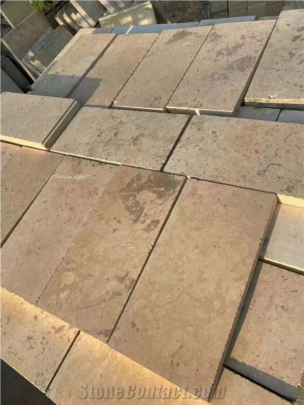 Regular And Irregular Beige Limestone Paving Stone