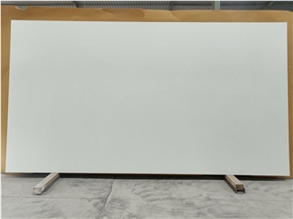 Maple White Quartz Slabs