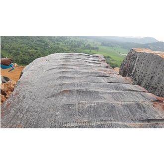 Mountain Brown Granite Blocks