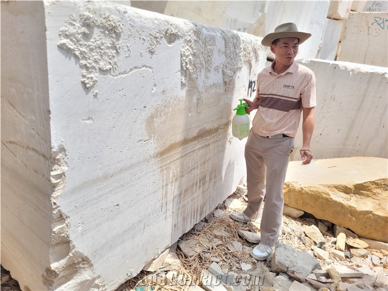 Beige Travertine Raw Blocks