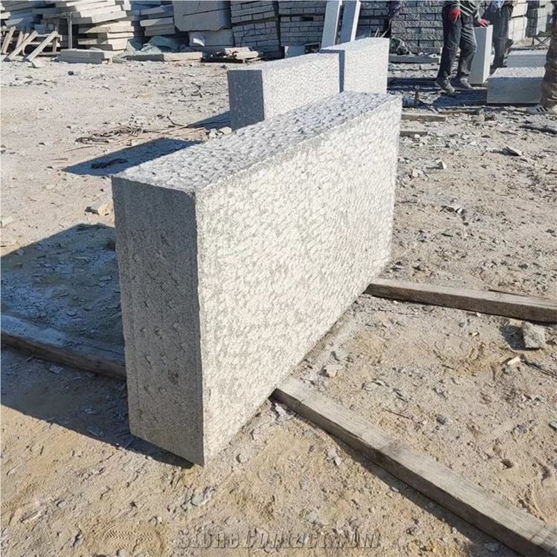 Factory Price Best Pineapple Granite Garden Kerbstone