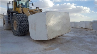 Crema Persia Marfil Classic Marble Blocks