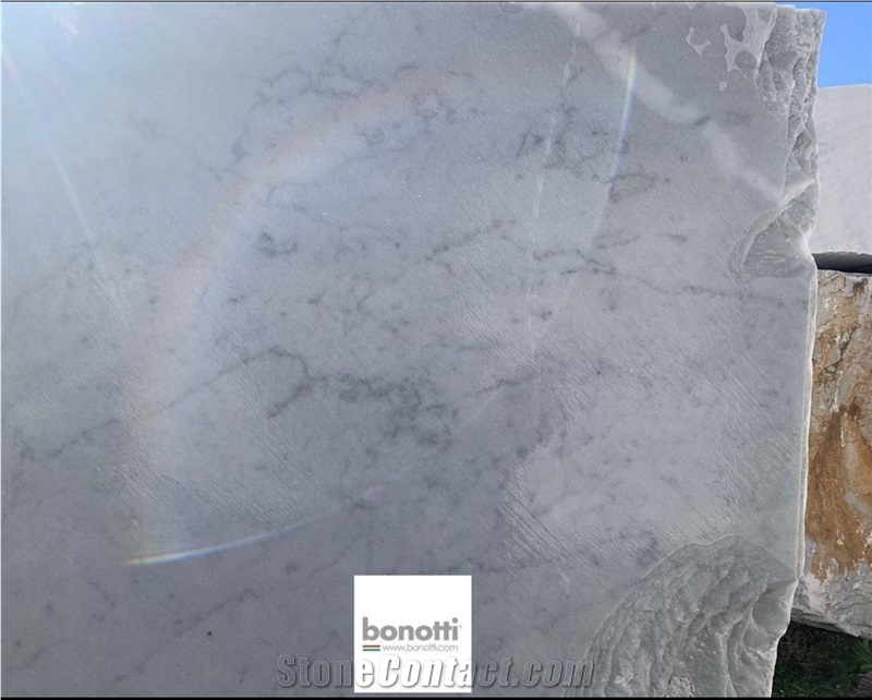 Bianco Altissimo Marble Quarry