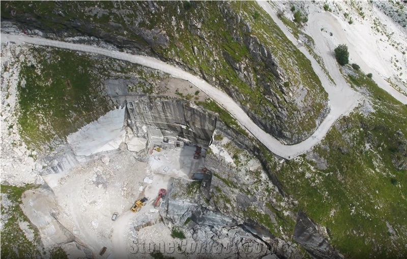 Fantastico Arni Marble Quarry