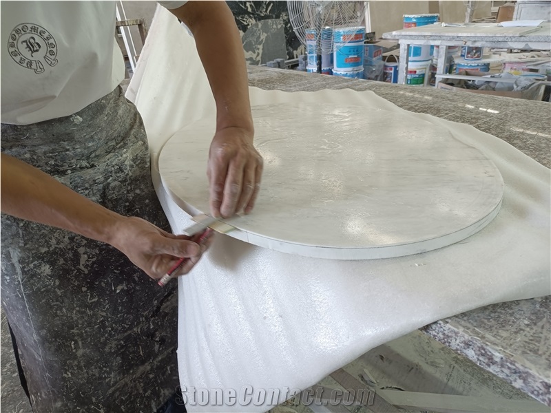 Tops Polished Volakas White Marble Kitchen Countertop