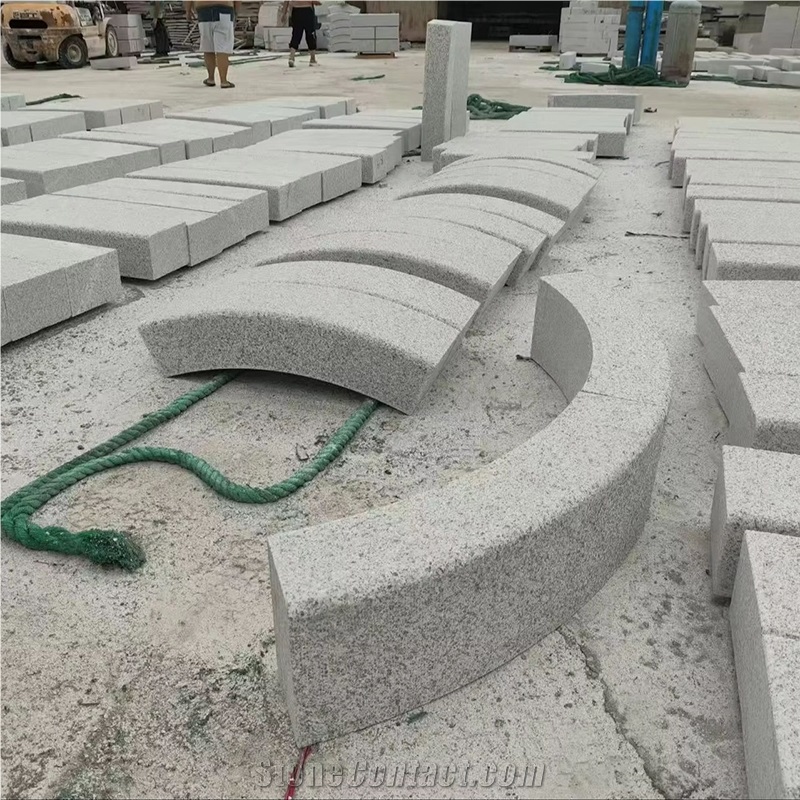 China Cheaper G303 Light Grey Granite Curved Kerbstone