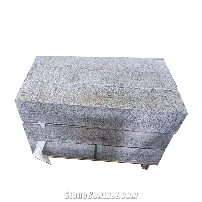 G623 Granite Kerbstone, Grey Granite Road Sidestone