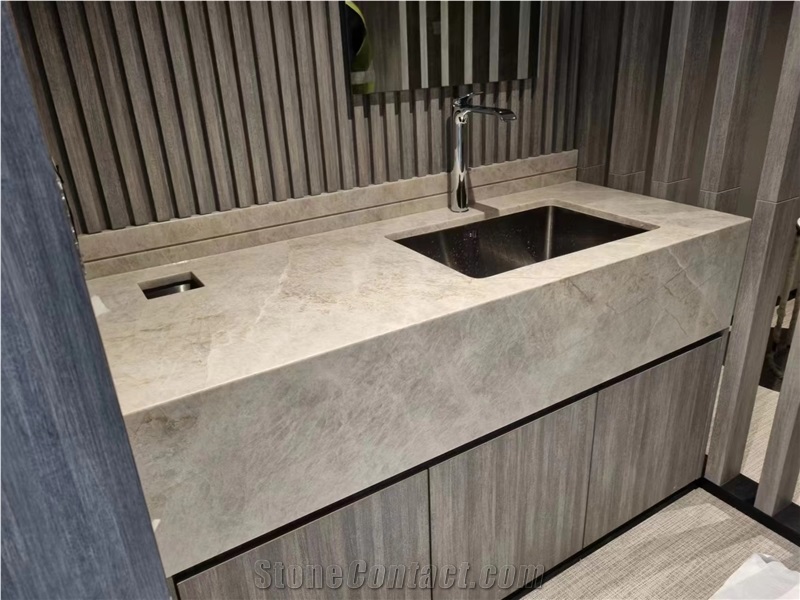Natural White Victoria Falls Quartzite Slab Tiles