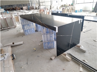 GOLDTOP Black Quartz 5048 Lauren Gold Kitchen Tops