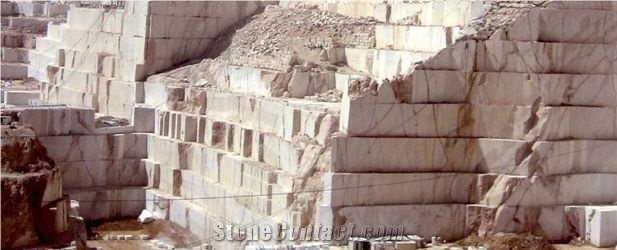 Crema Marfil Marble Quarry