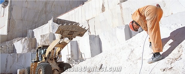 Crema Marfil Marble Quarry