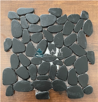Black Pebble Mosaic Tile