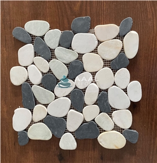 Chess Black White Indian River Pebble Mosaic
