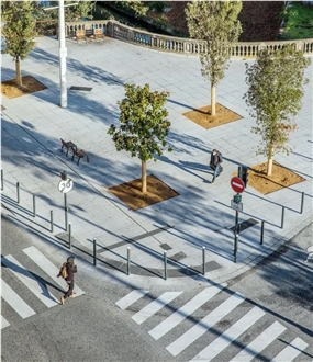 Urban Paving In Tarn Gros Grain Granite - Toulouse (FR)