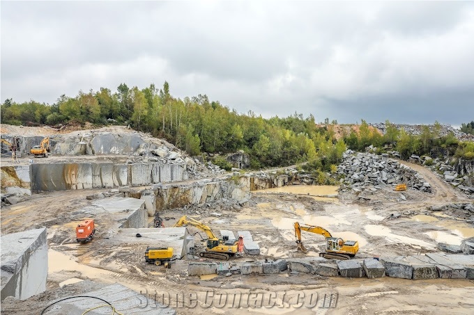 Tarn Gros Grain Granite Quarry