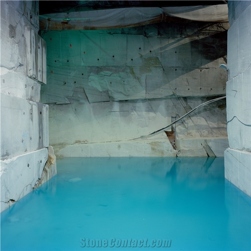 Bianco Lasa Marble Quarry
