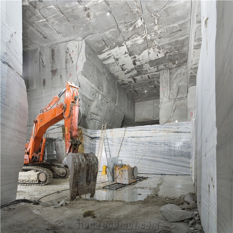 Bianco Lasa Marble Quarry