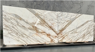 Book Matching Polishing Calacatta Vagli Gold Marble Slabs