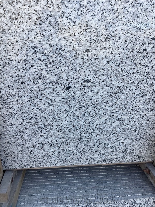 Nahbandan Granite Tiles