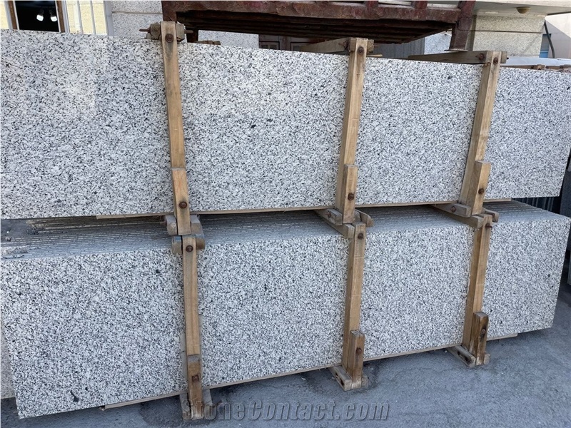 Nahbandan Granite Tiles