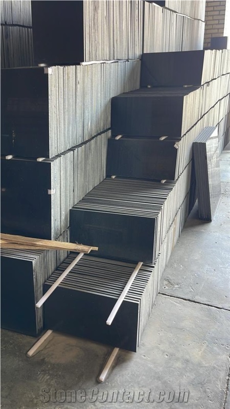 Natanz Black Granite Slabs Tiles