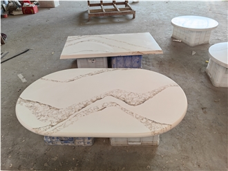 5004 Brittanicca Quartz Gold Veins Solid Surface Table Tops
