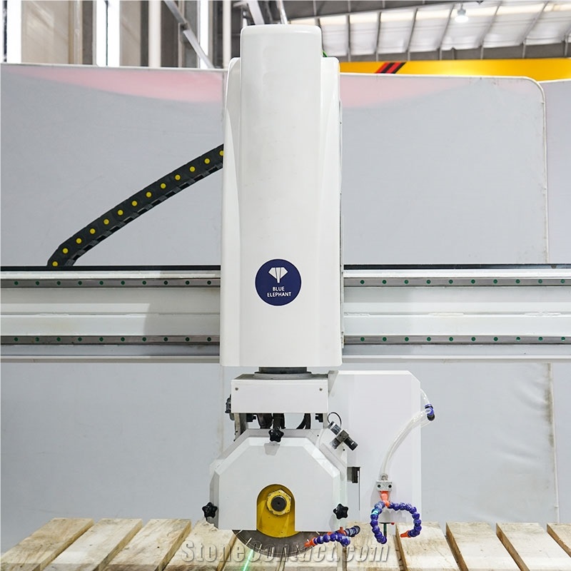 4+1 CNC Bridge Saw 4 Aixs Stone Bridge Cutting Machine In Spain ESP
