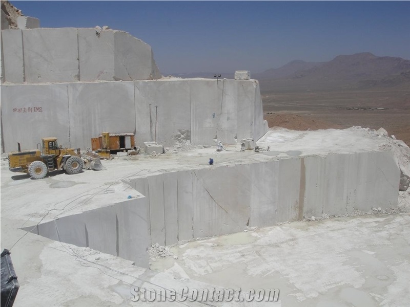 Imperial Dehbid Beige Marble Blocks