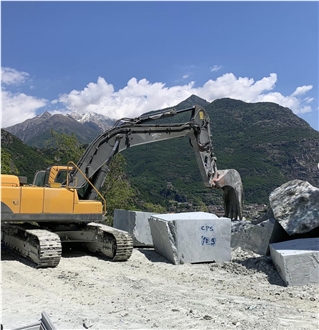 Verde Alpi Marble Quarry