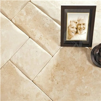 Classic Pillowed Travertine Pattern Set Tiles