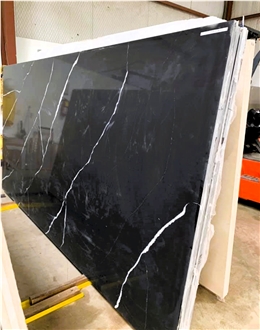 Arizona Black Quartz Quartz Slabs