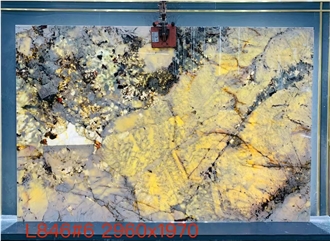 Supply Natural Transparent Patagonia Quartzite Slabs