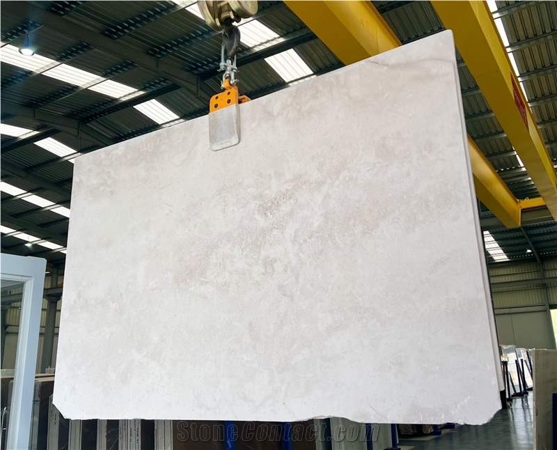 Moleanos Beige Limestone Slabs