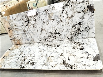 India Alaska White Granite Slabs Premium Quality