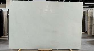 Bianco Iceberg Dolomite Slabs