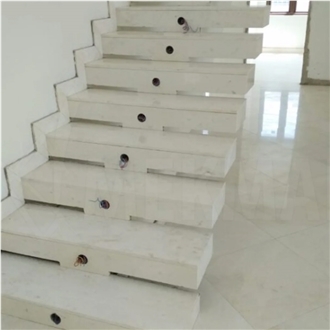 VANILLA BEIGE MARBLE STAIRS