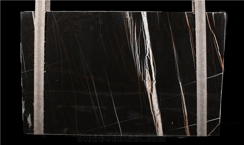 Sahara Noir Marble Slabs
