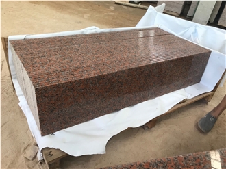 Maple Red Granite/G562 Granite Stairs