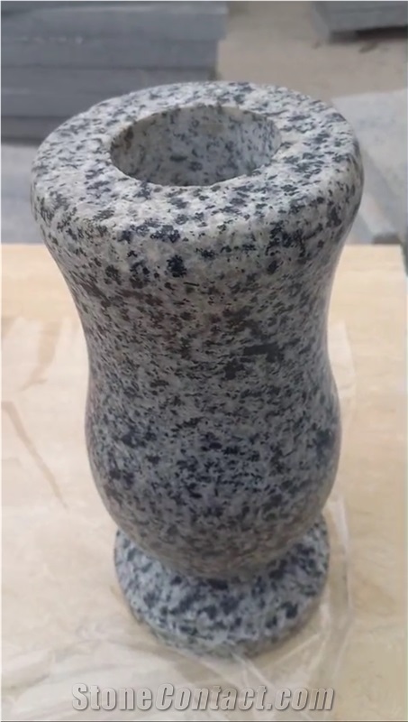 New Halayeb Granite Monumental Vase