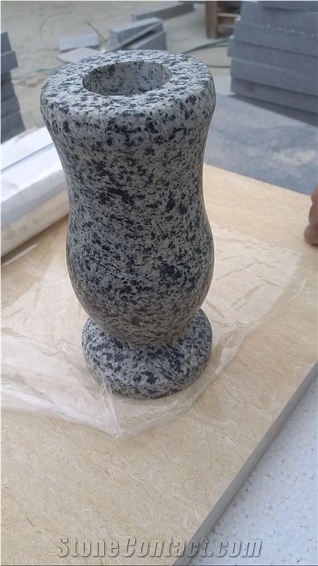 New Halayeb Granite Monumental Vase