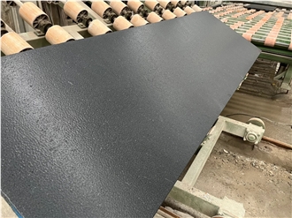 China Hebei Black Granite Leathered 2Cm Wall Tiles