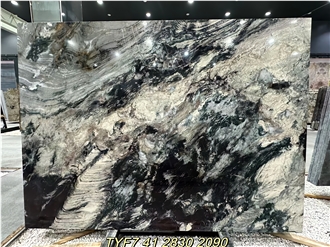 Polished Cactus Boreal Quartzite Slabs
