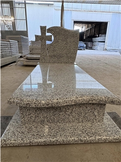Ivory White Granite Tombstone Polished Memorial