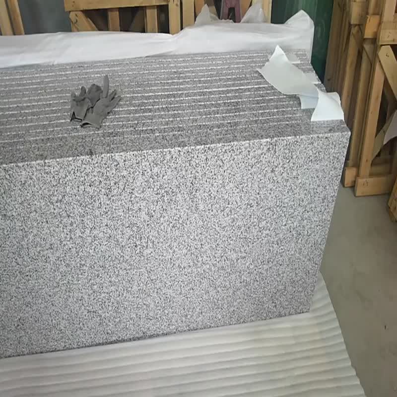 China Factory Direct Silver White Granite Kitchen Countertops