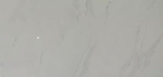 Calacatta Oro White Quartz Artificial Stone Slabs AQ1805