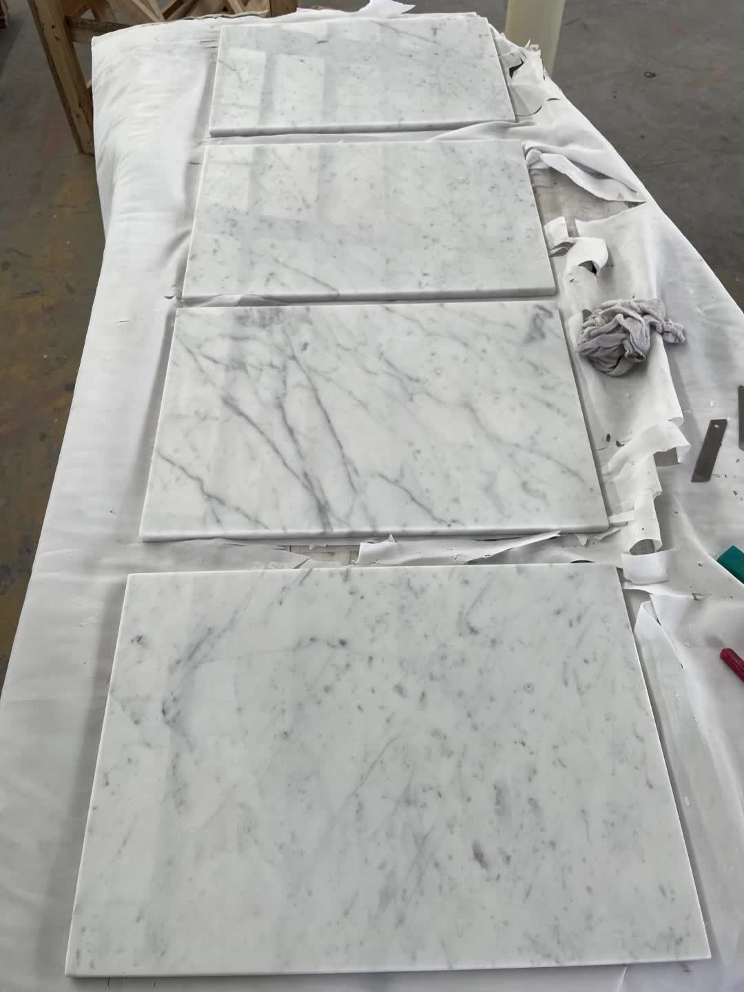 Carrara White Marble Round Table Top