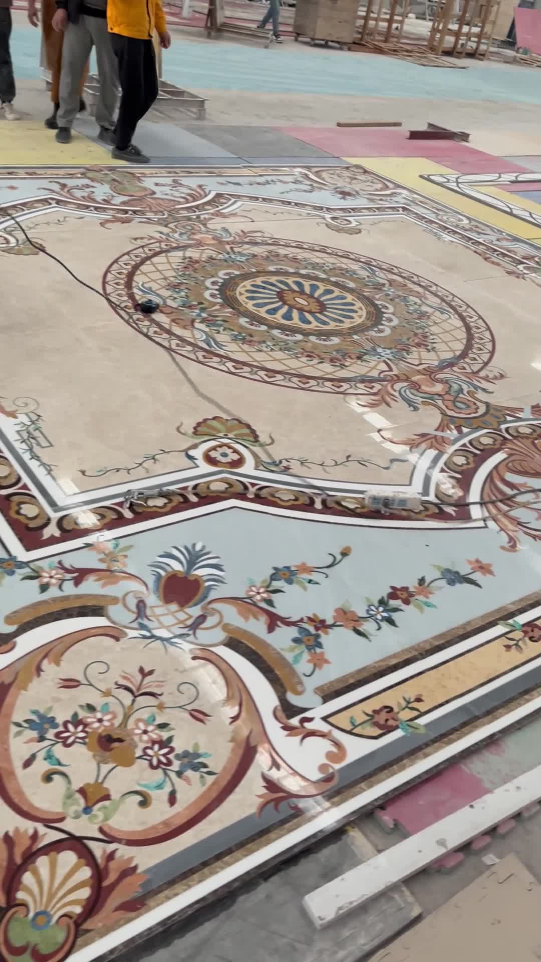 Natural Marble Living Room Floor Water Jet Medallion Pattern