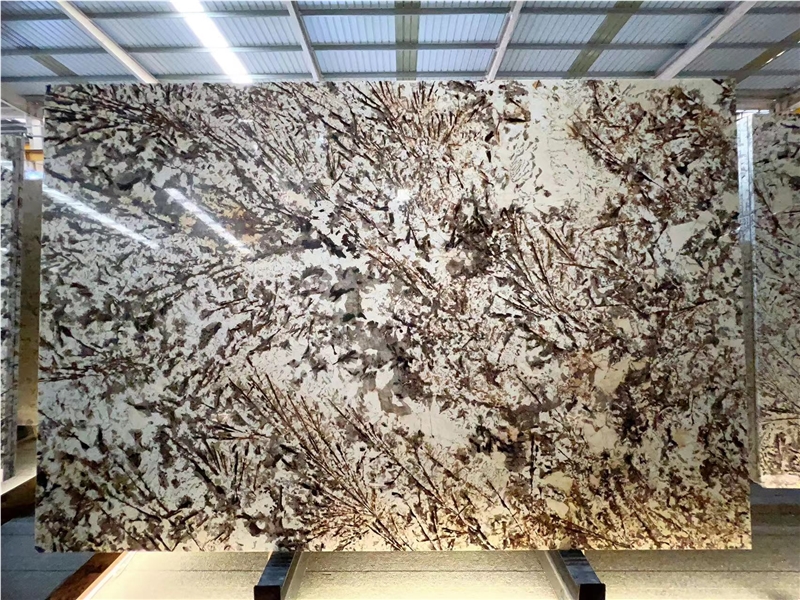 Delicatus Supreme Granite