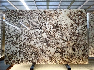 Delicatus Supreme Granite